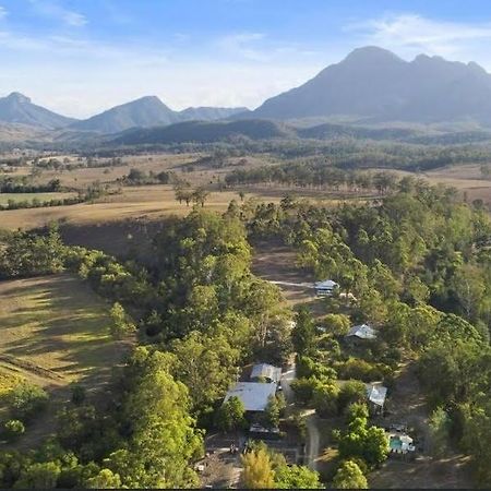 Barney Creek Vineyard Cottages Barney View Ngoại thất bức ảnh